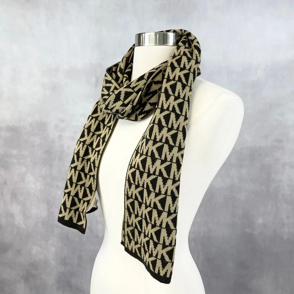 Michael Kors Knit Scarf Preppy Monogram Logo Clean Girl Contemporary Urban Luxe - Picture 2 of 8